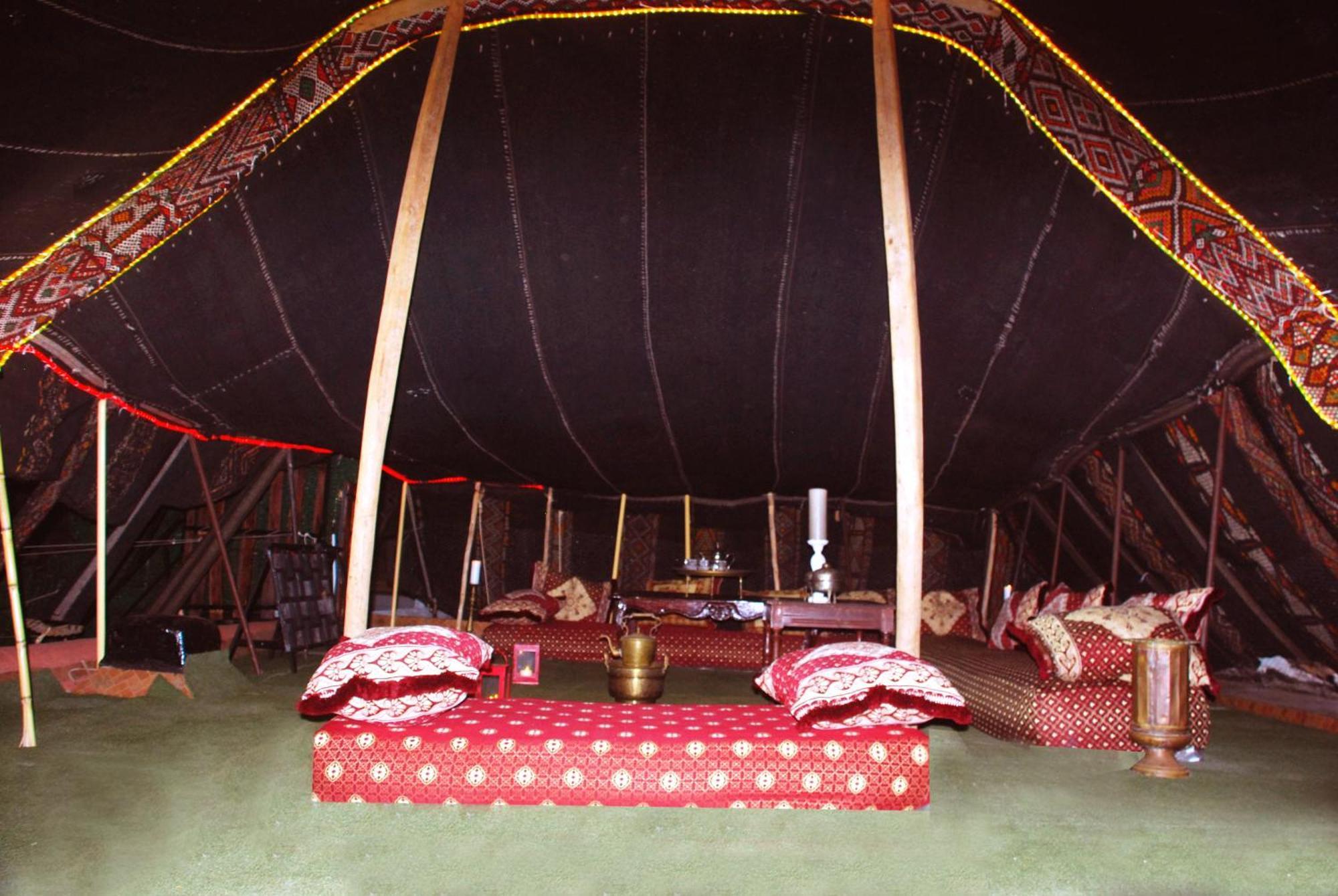 Dar Lghzal Special Offer In Rabat Winner Of Guest Experience 2025 Awards Traditional Sahrawi And Berber Privative Villa With Swimming Pool Jacuzzi Sea View And On Site Restaurant Ideal For Family And Groups In Rabat'S Center No Car Required Luaran gambar